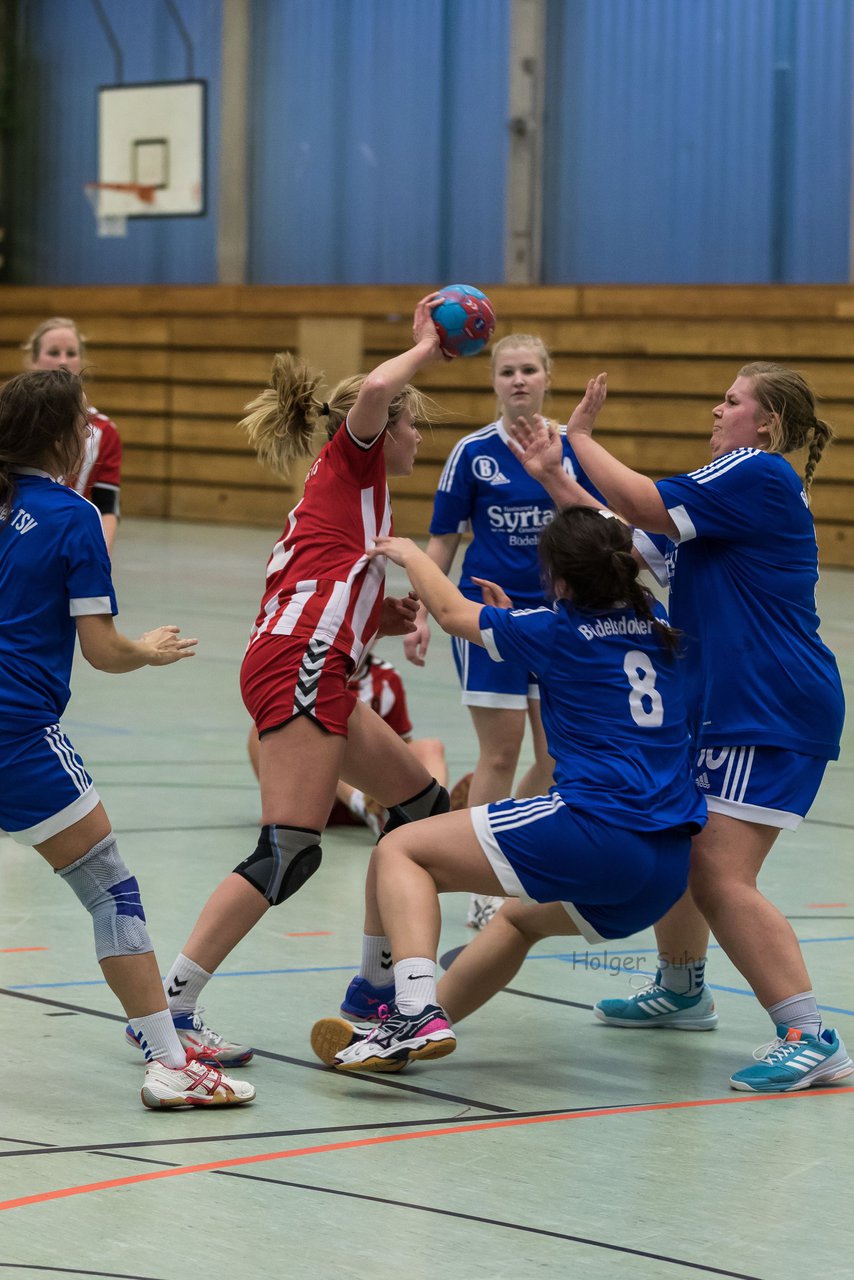 Bild 97 - Frauen Barmstedter TS - Buedelsdorfer TSV : Ergebnis: 26:12